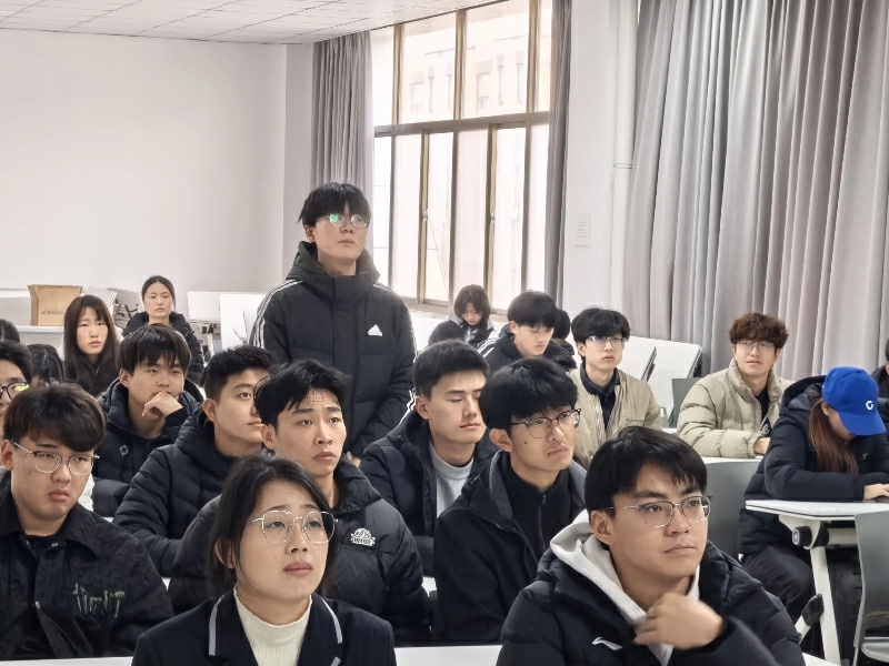 活动现场2.jpg 活动现场2.jpg